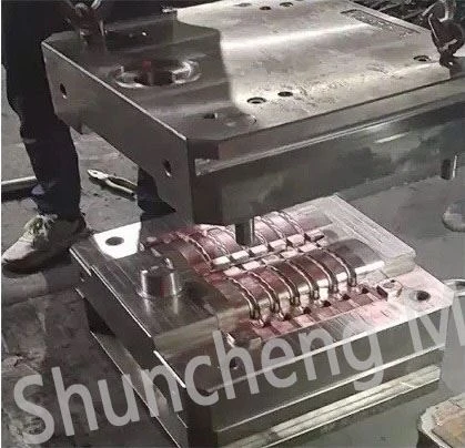 Plastic Car Door Handle Mould Plastic Car Door Handle Mould
