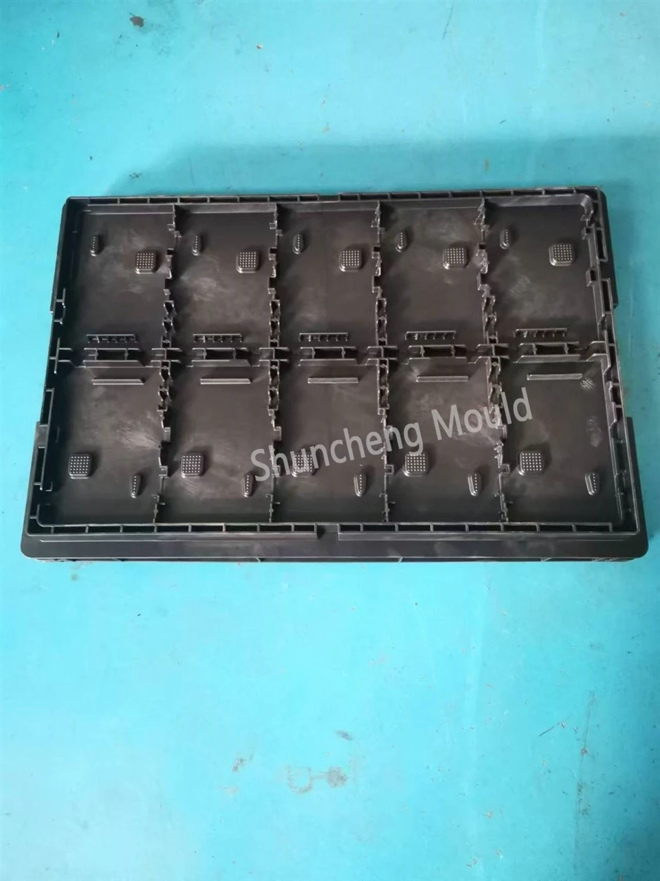 Plastic KLT Box Mould 2