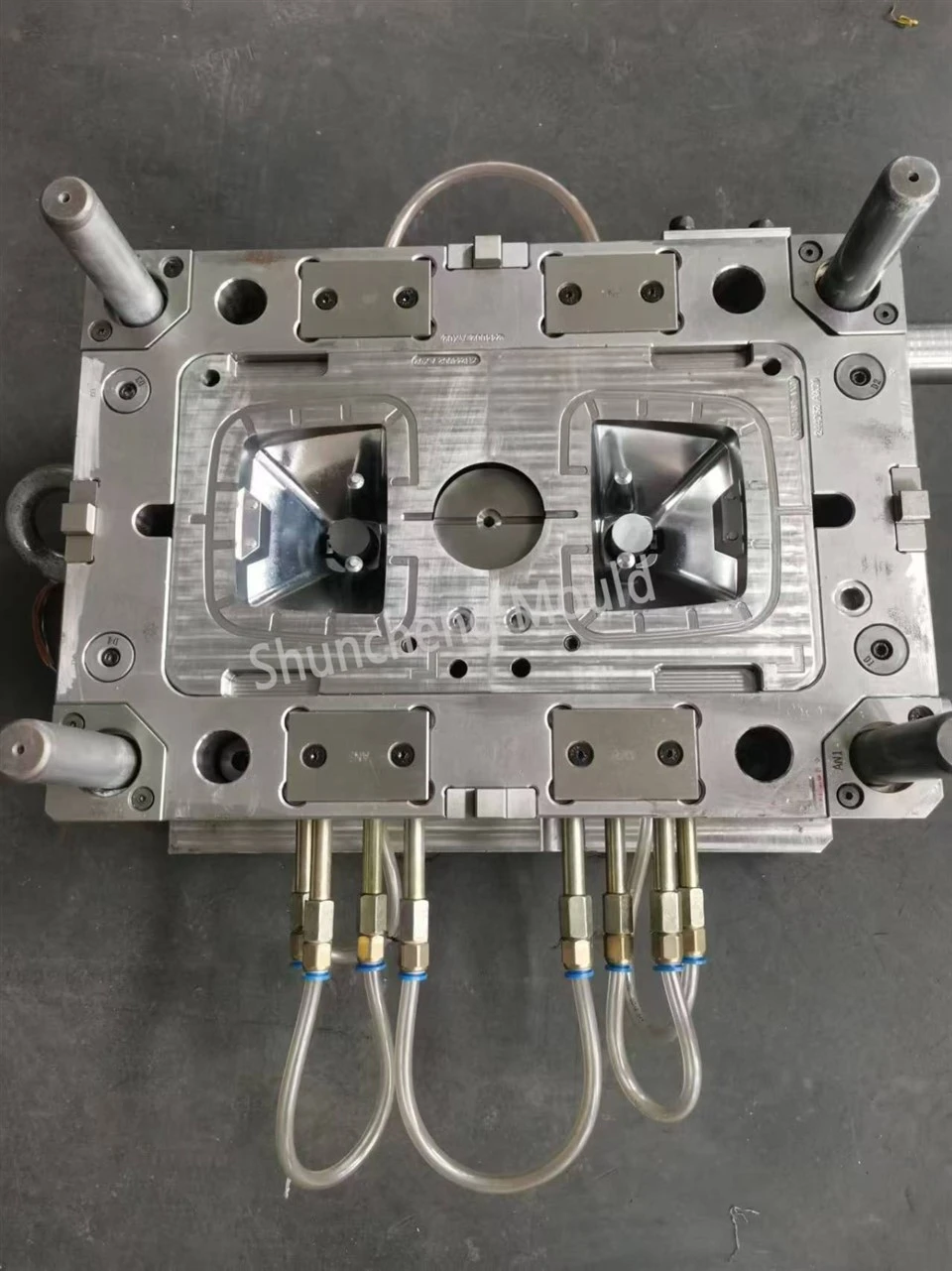 Plastic Precision Electric Fan Mould