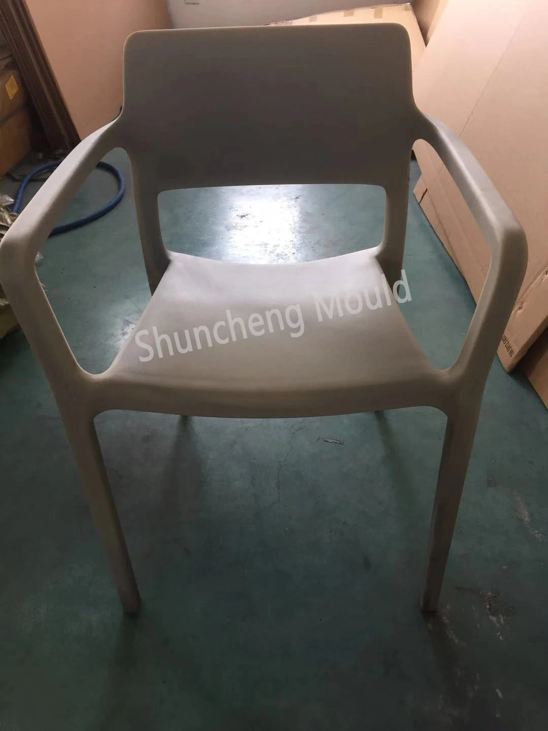 Plastic gas assisted chair mould 4
