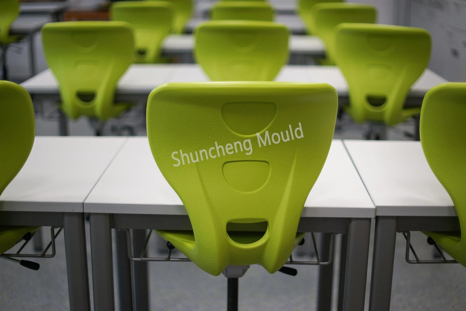 Plastic gas-assisted chair 4