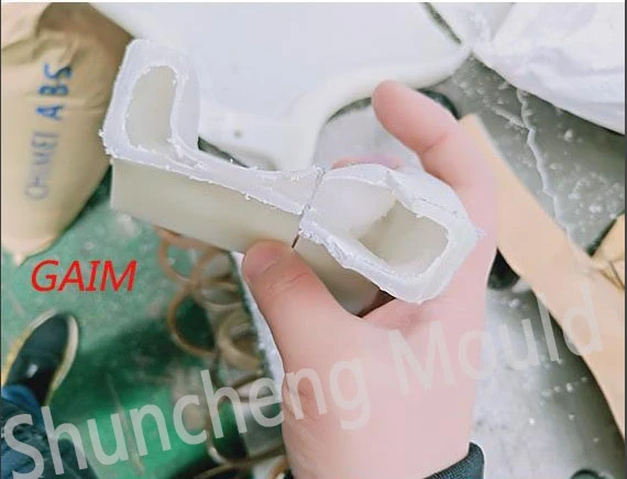 Plastic Car Door Handle Injection Mould 2 Plastic Car Door Handle Injection Mould 2