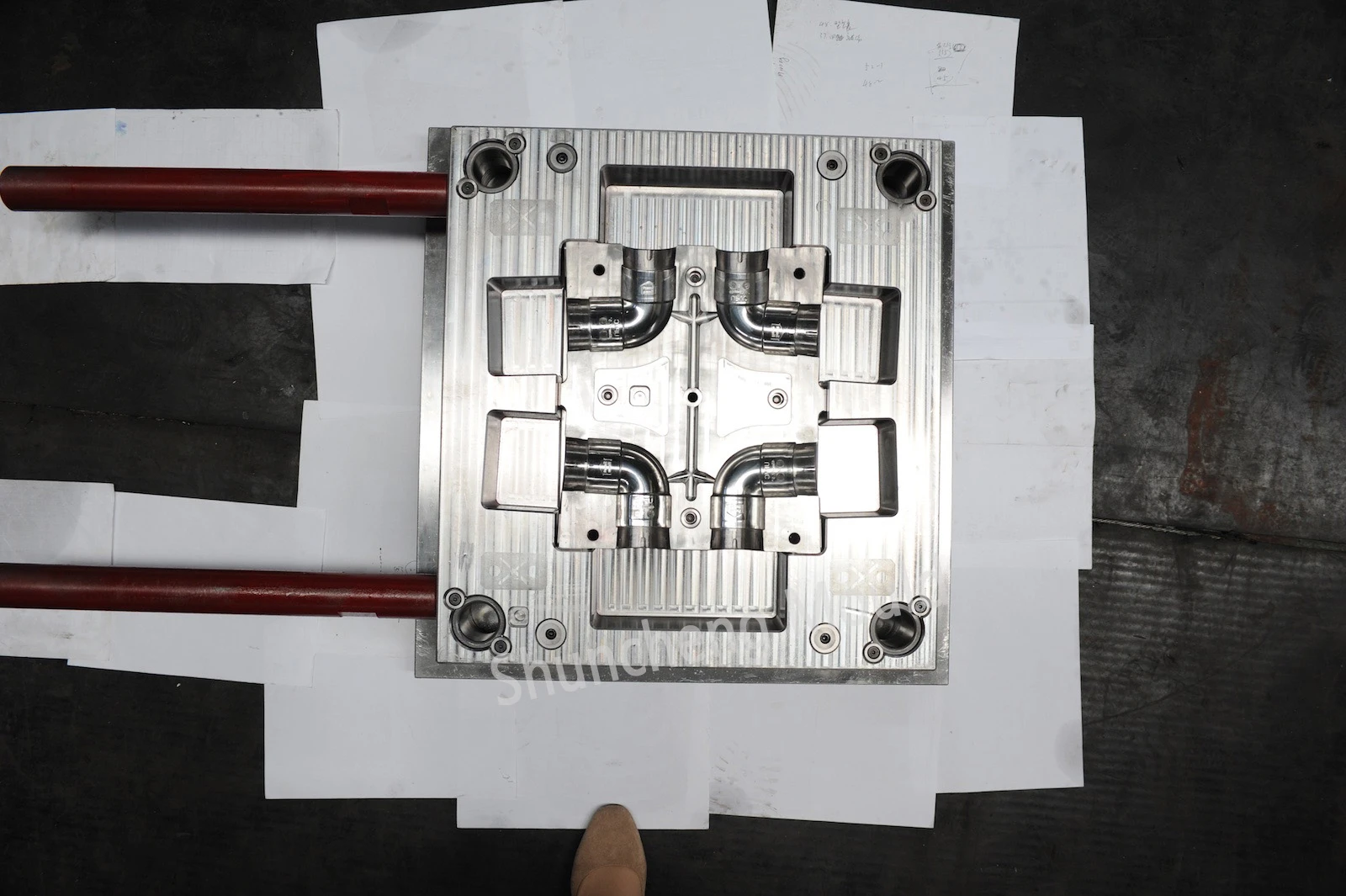 Pipe fittings mould 4
